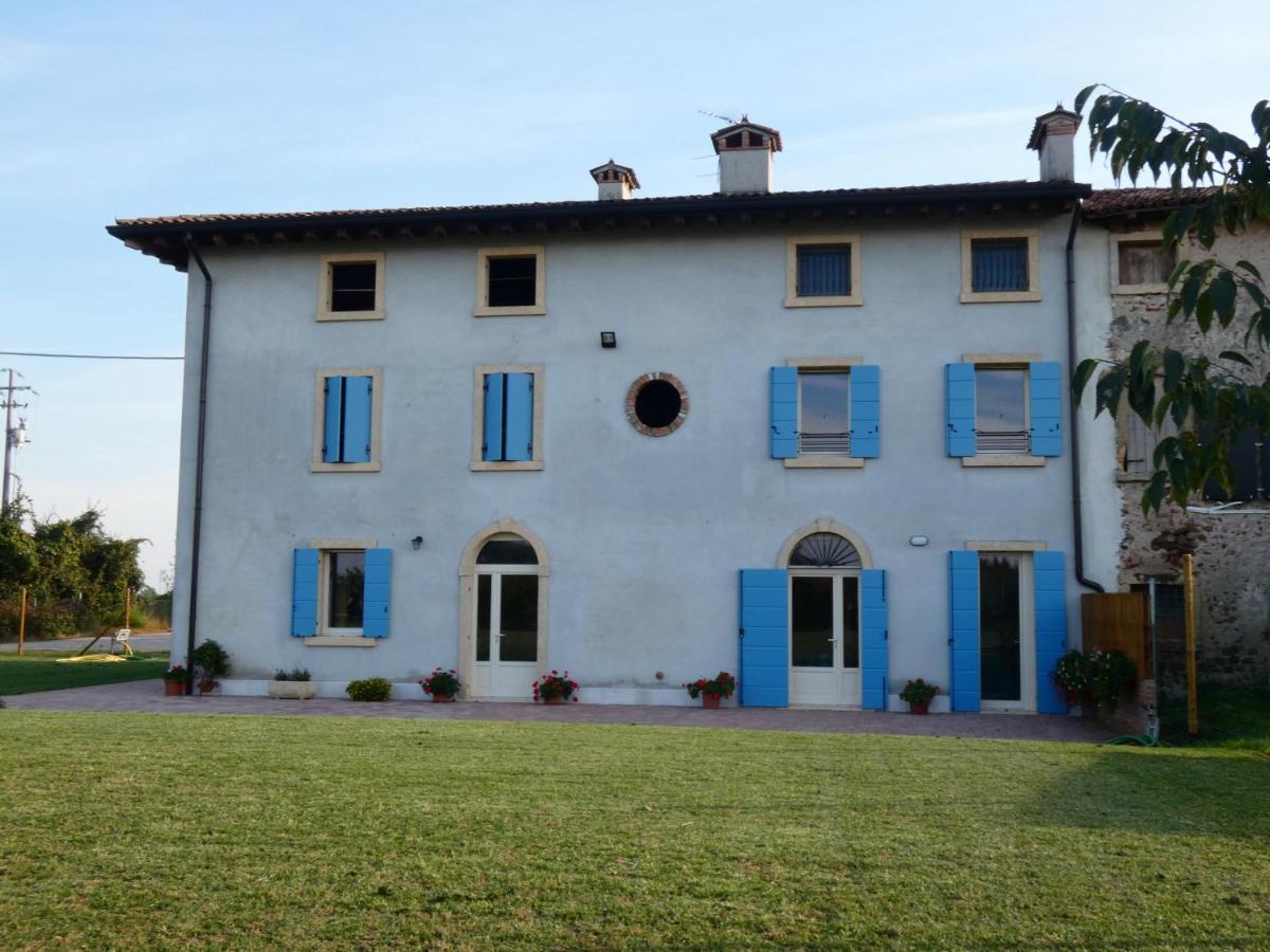 Agriturismo Il Fontanile Valeggio sul Mincio Exterior foto