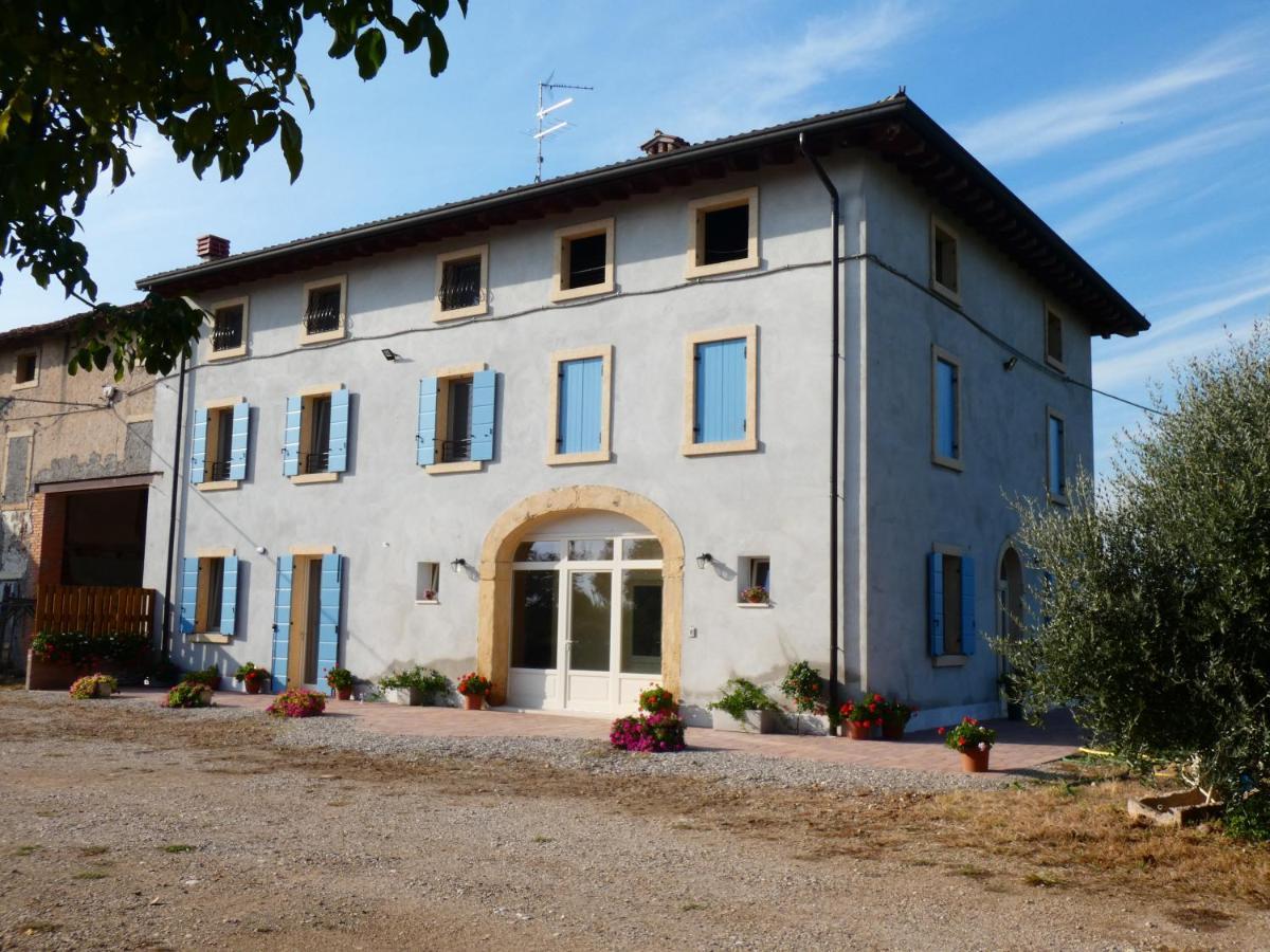 Agriturismo Il Fontanile Valeggio sul Mincio Exterior foto