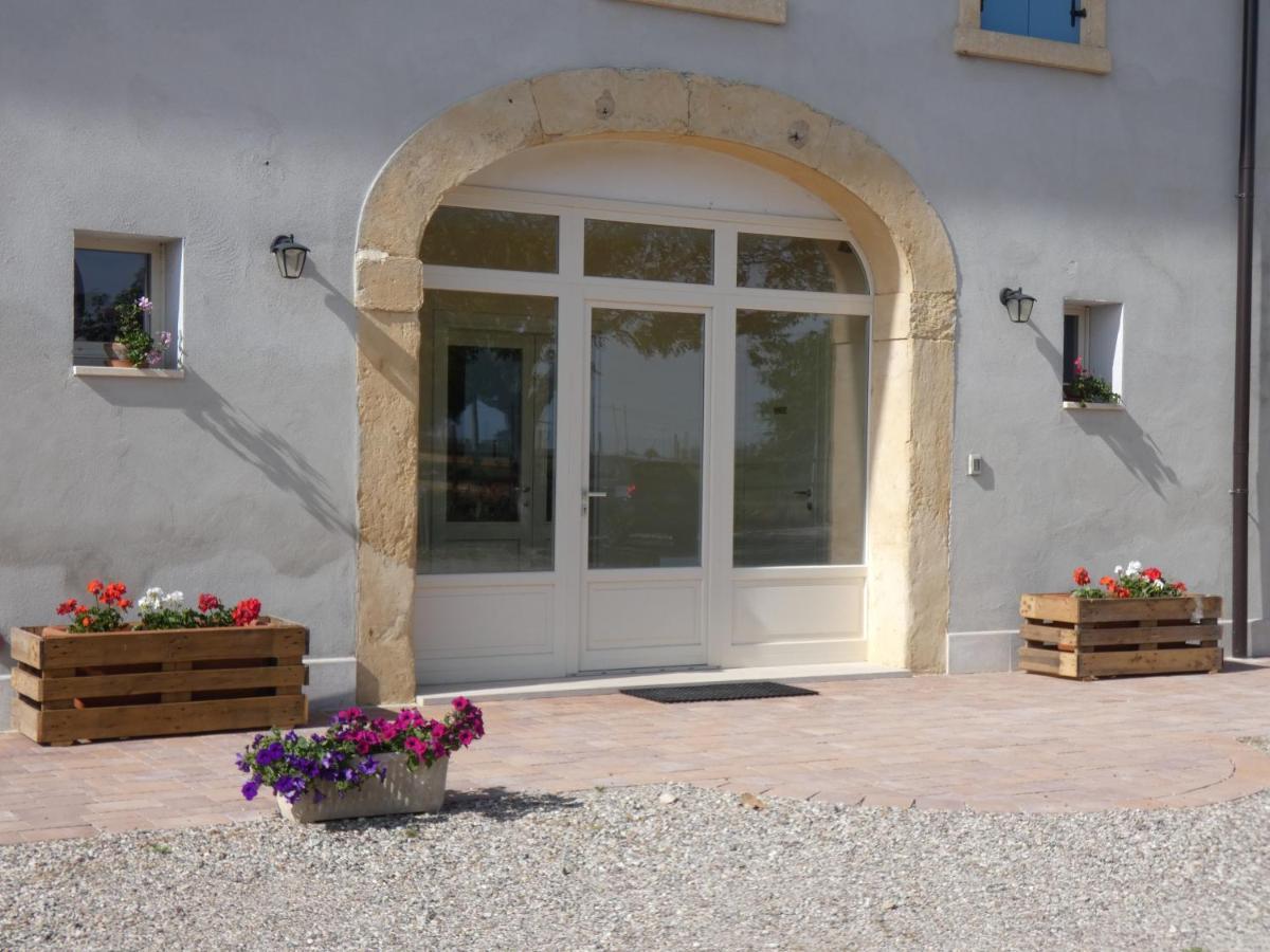 Agriturismo Il Fontanile Valeggio sul Mincio Exterior foto